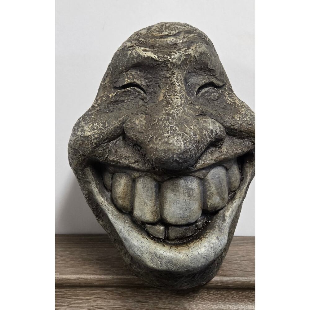 Vintage Smiley Face Grotesque Cast Stone Composite Garden Head 9” 1980-90s